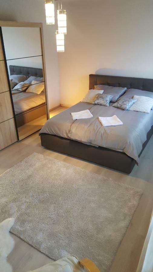 Gutenberg Utca Apartman Σέγκεντ Εξωτερικό φωτογραφία