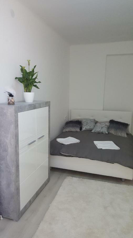 Gutenberg Utca Apartman Σέγκεντ Εξωτερικό φωτογραφία